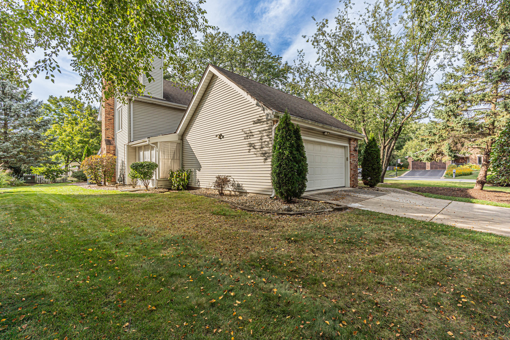1136 Chateaugay Avenue Property Photo 33