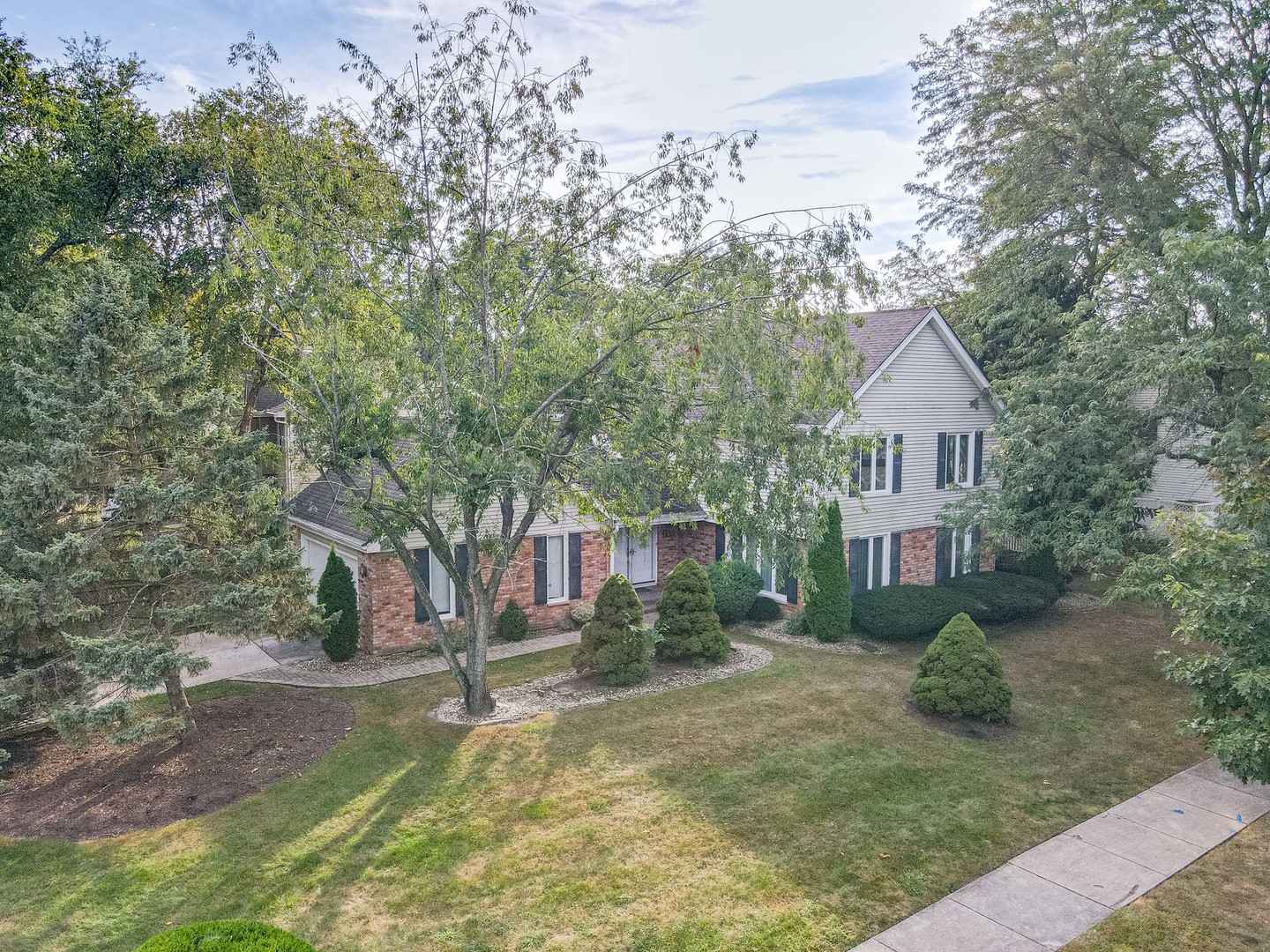 1136 Chateaugay Avenue Property Photo 38