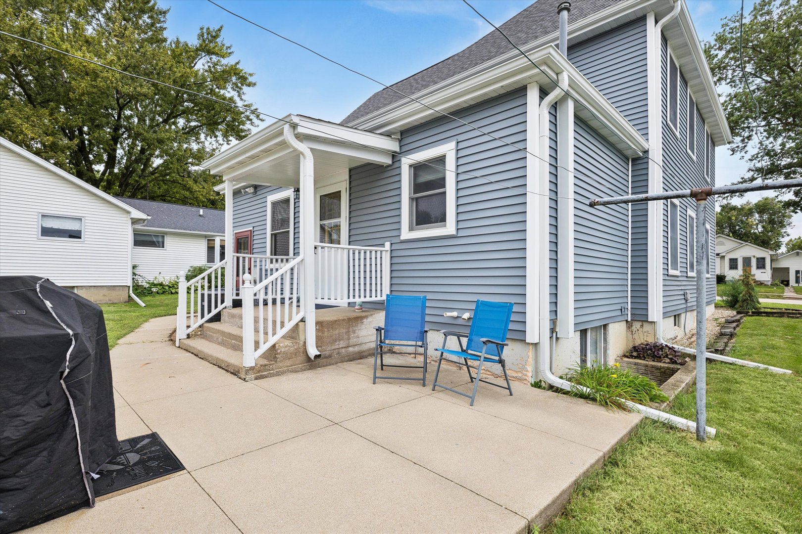 1118 10th Avenue Property Photo 5