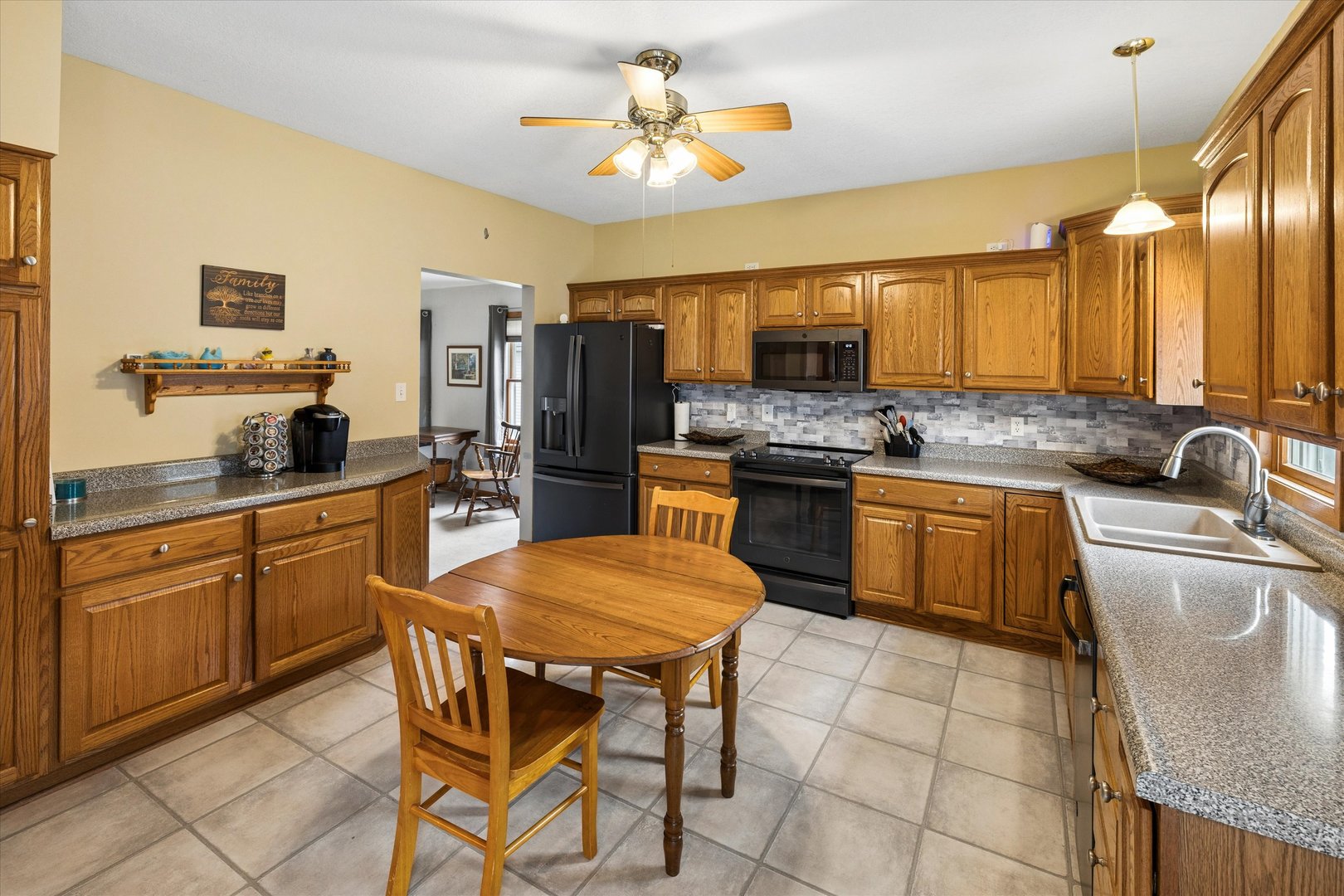1118 10th Avenue Property Photo 19