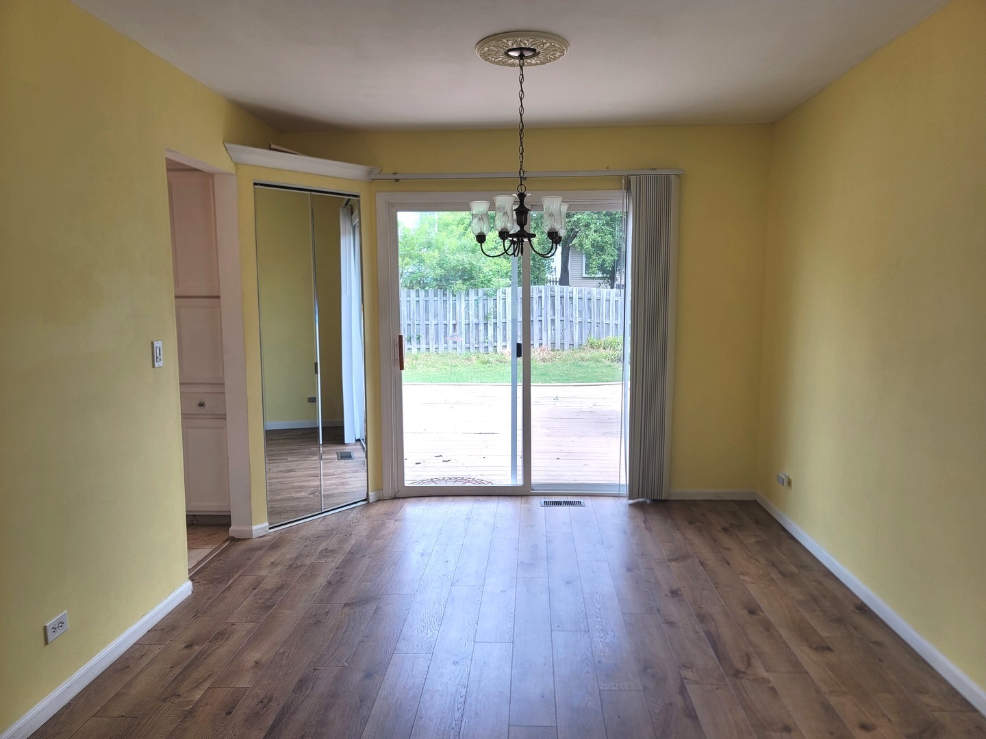 4112 Crimson Drive Property Photo 6