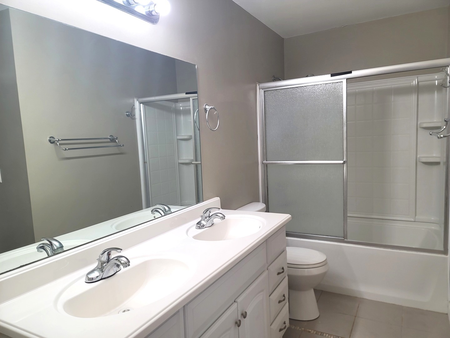 4112 Crimson Drive Property Photo 7