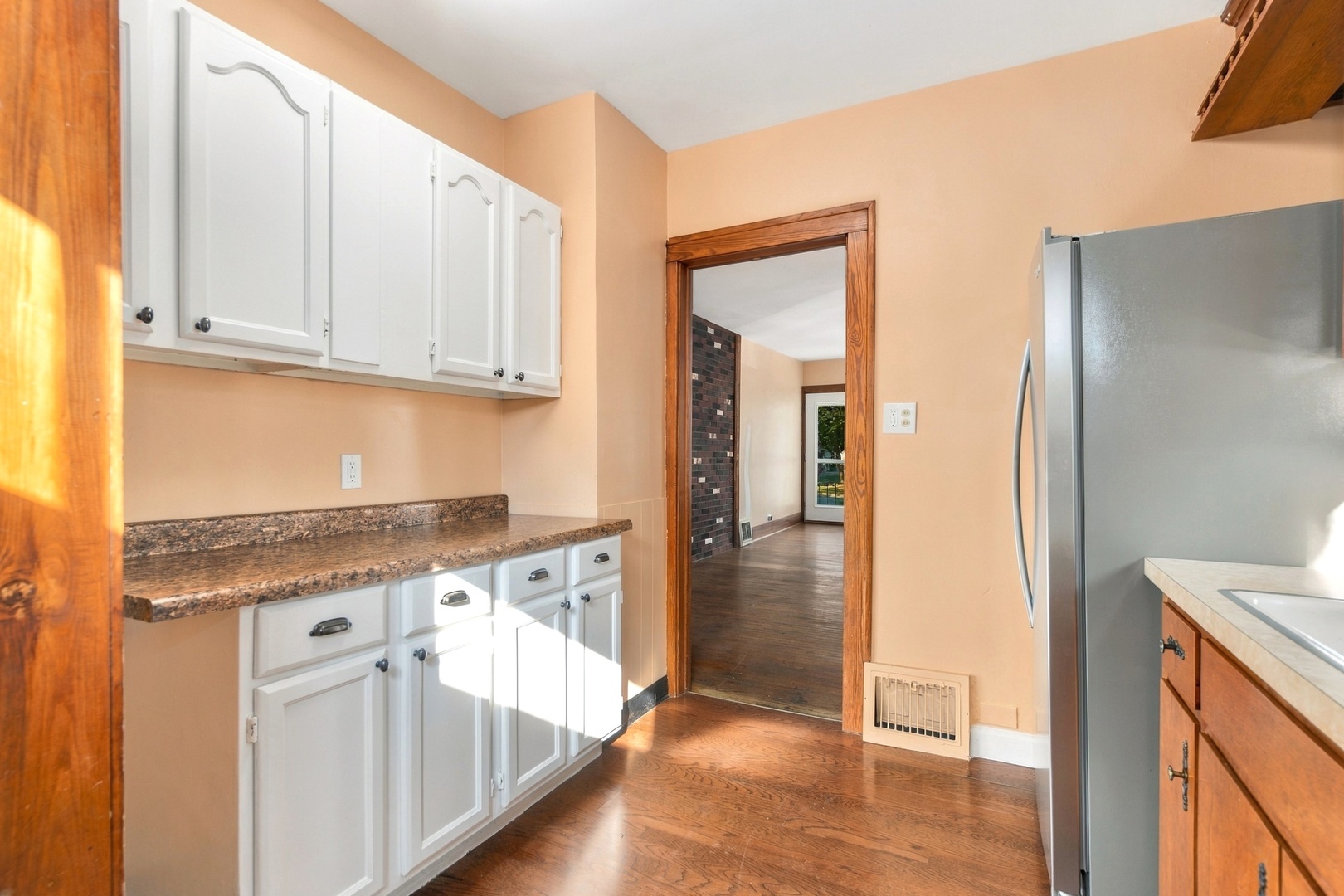 121 S Fordham Avenue Property Photo 10