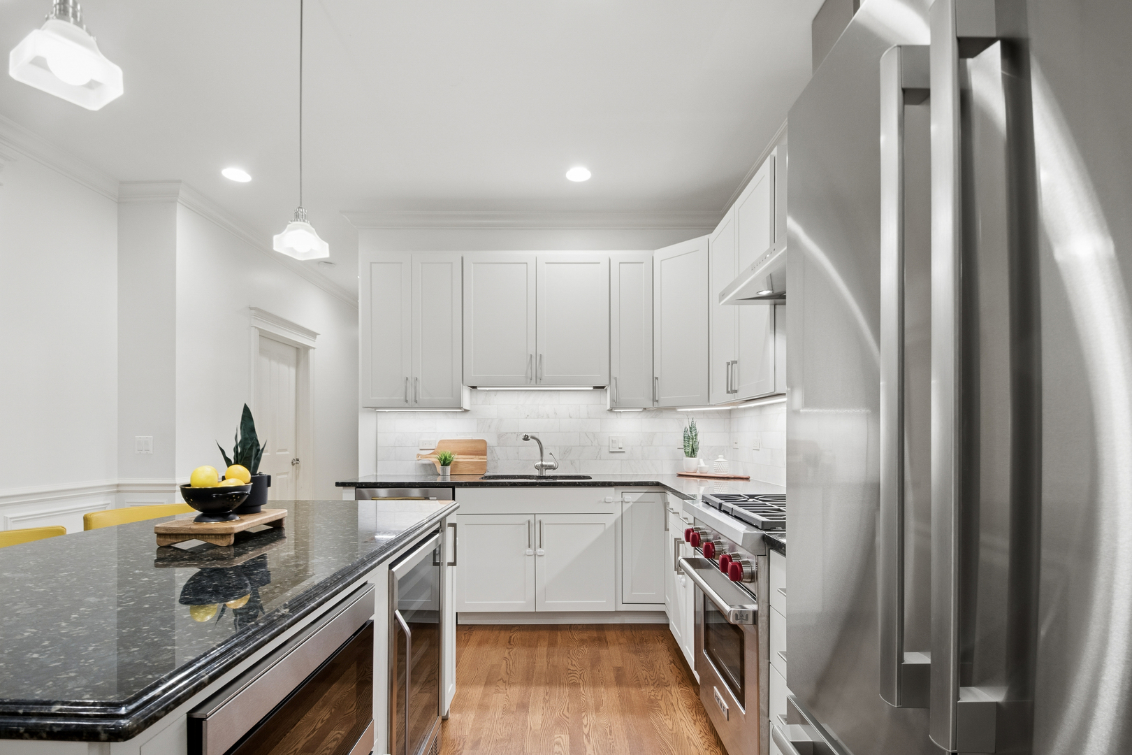 1330 W Diversey Parkway 1w Property Photo 10