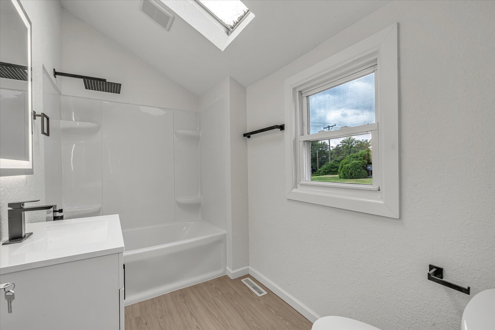 1219 Devils Glen Road Property Photo 28