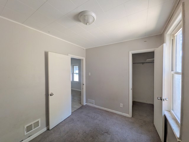 11527 S Parnell Avenue Property Photo 11