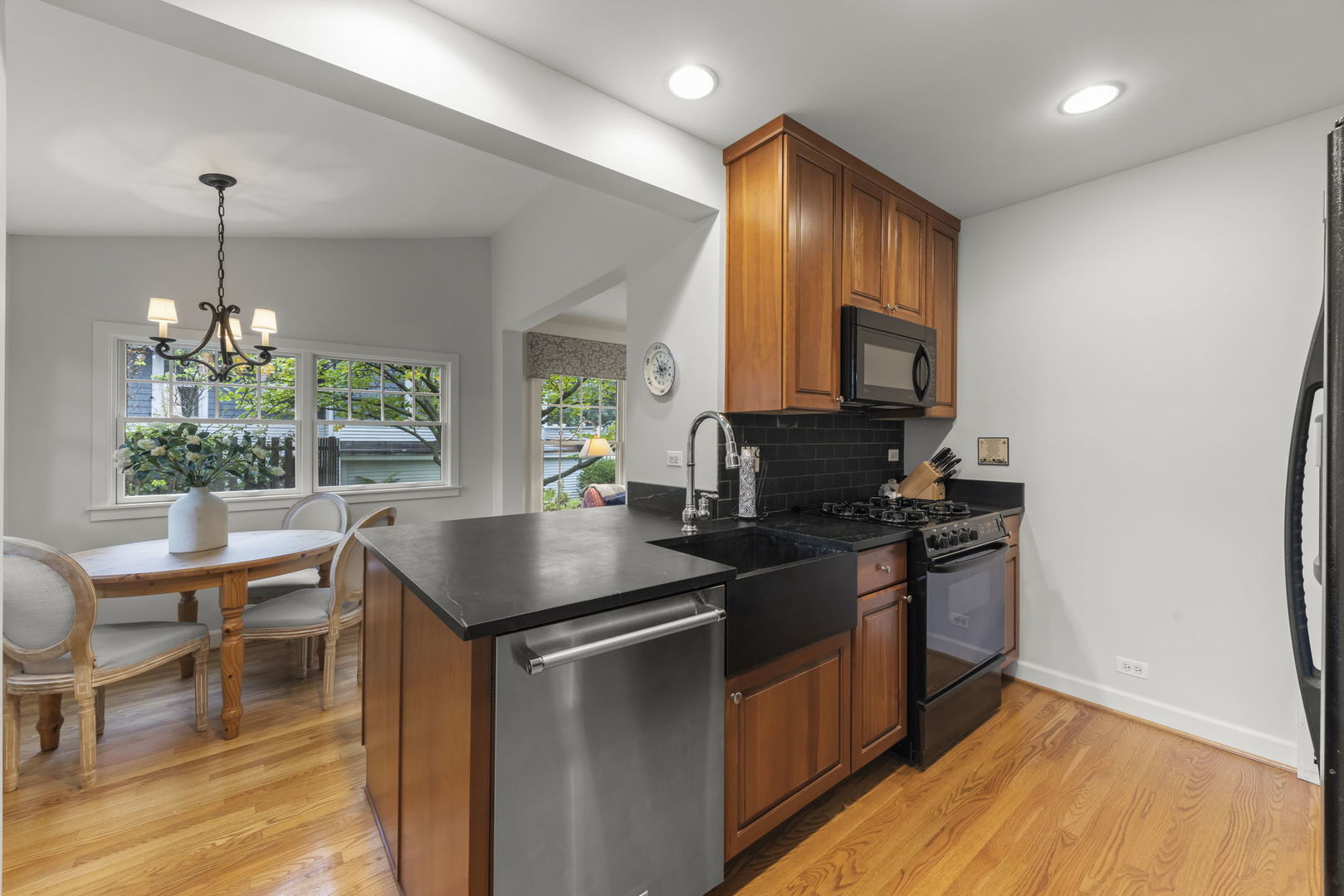 873 Hillside Avenue Property Photo 14
