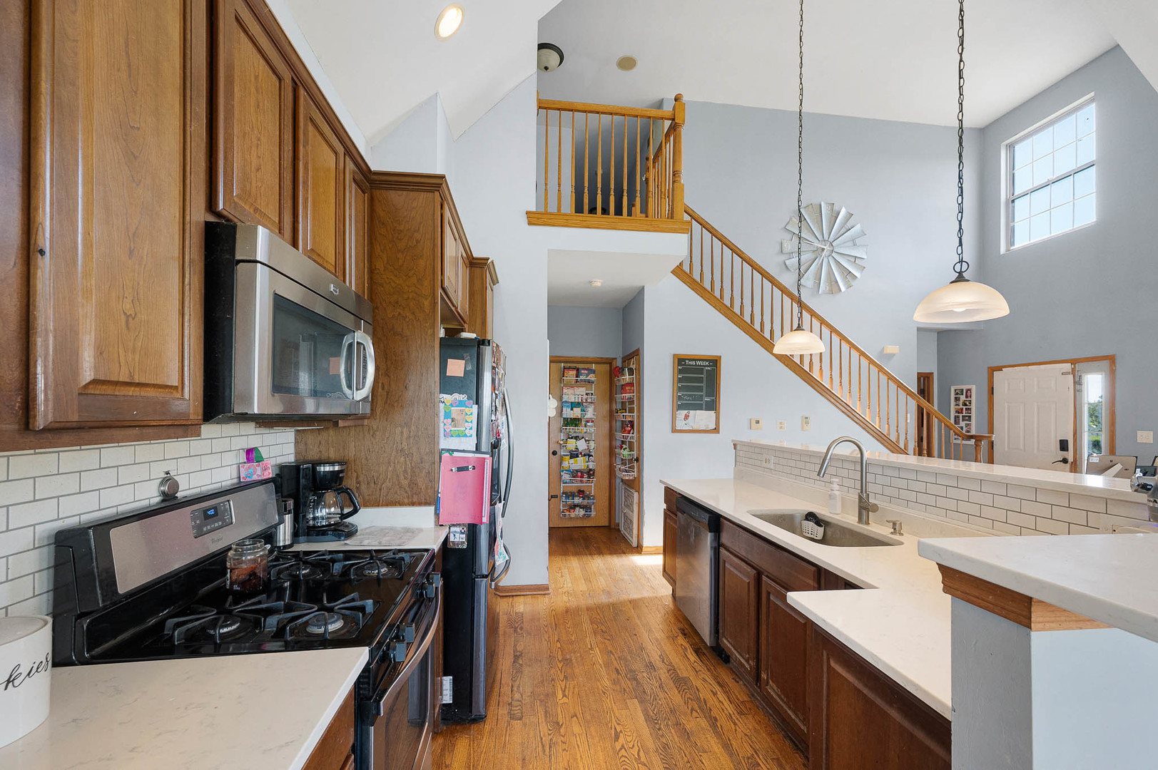 370 Sunset Boulevard Property Photo 6