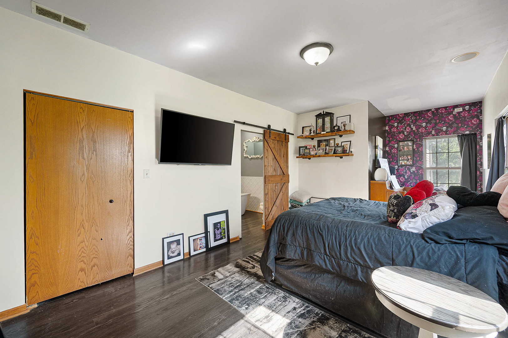 370 Sunset Boulevard Property Photo 11