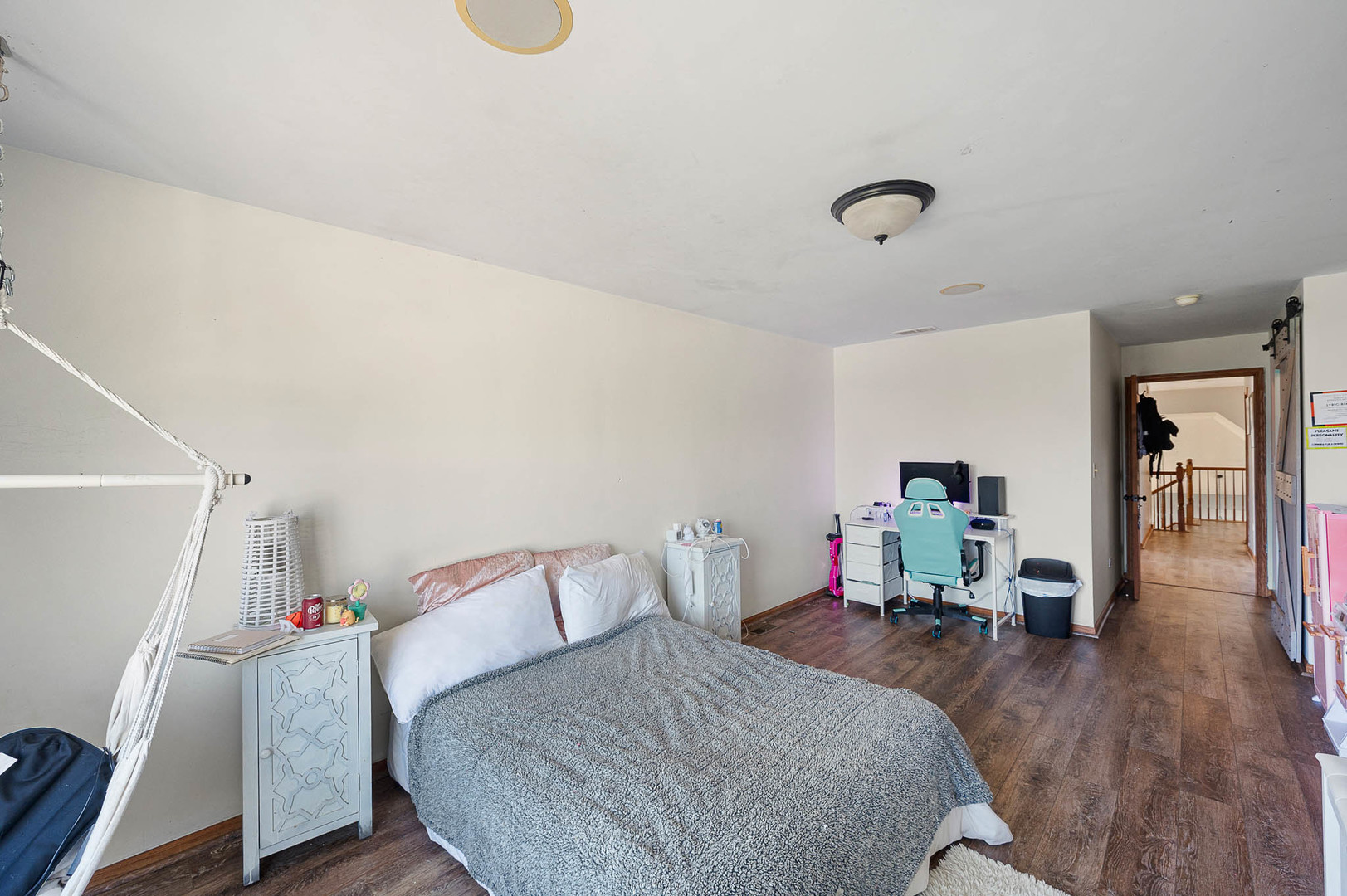 370 Sunset Boulevard Property Photo 16