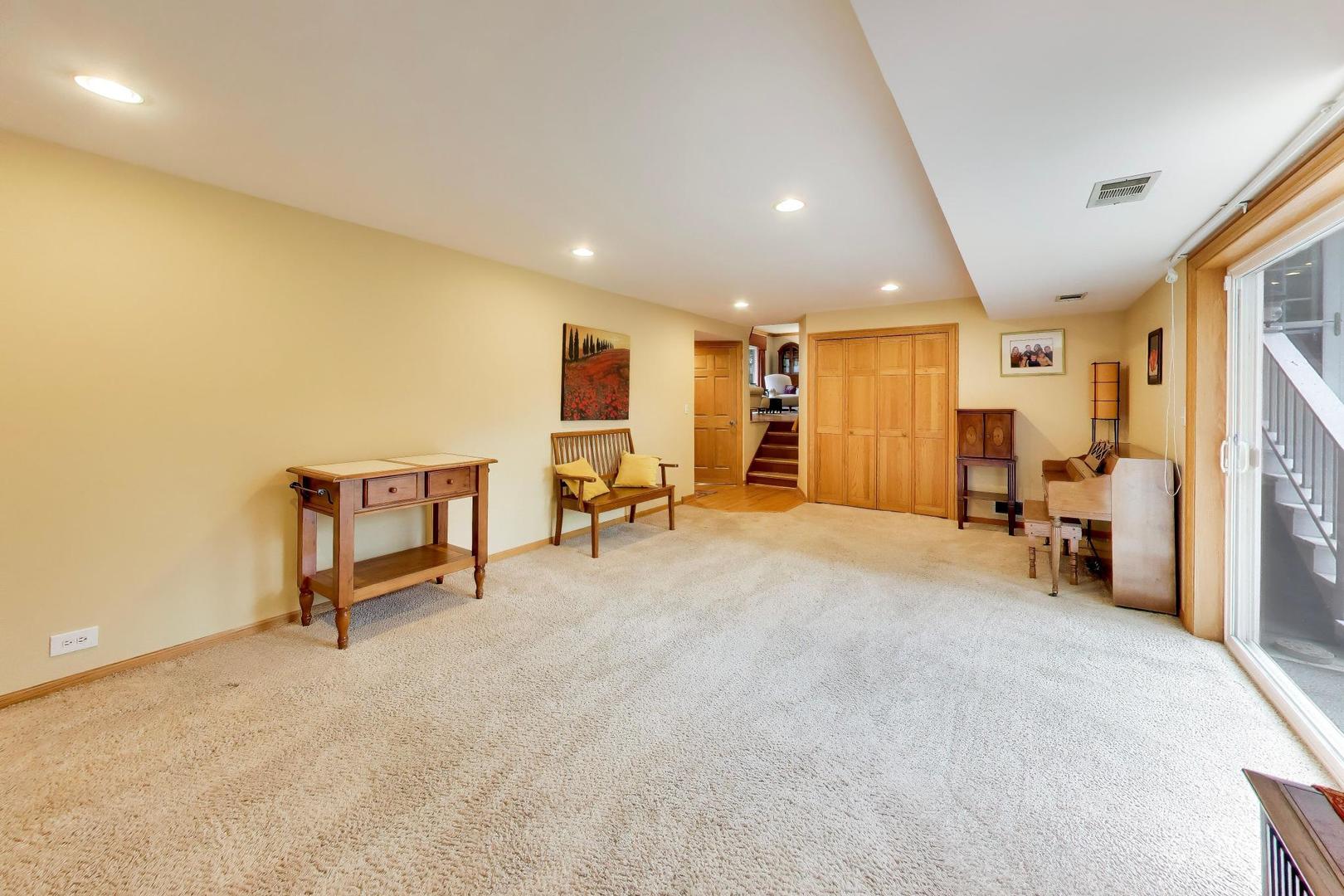 1914 N Burke Drive Property Photo 16