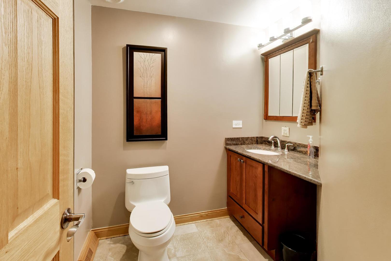 1914 N Burke Drive Property Photo 32