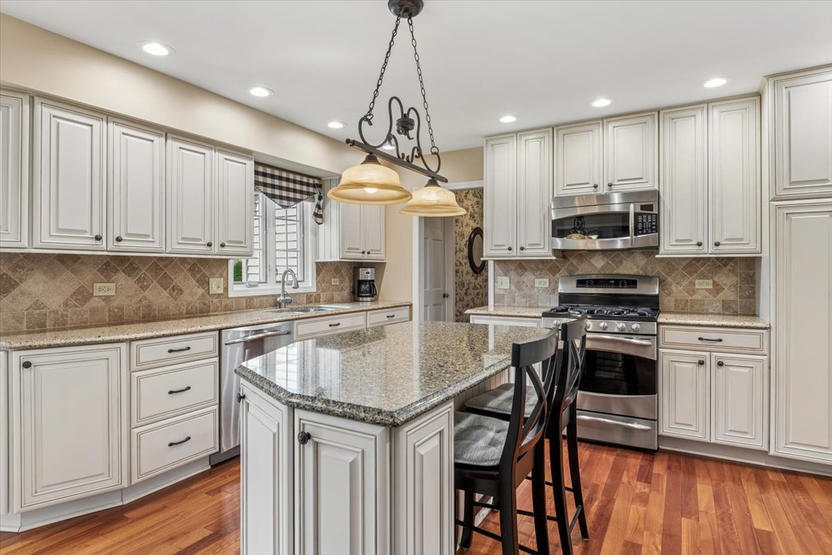 2237 Keim Road Property Photo 4