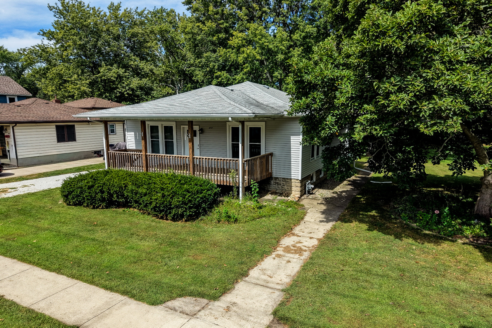 472 E Cherry Street Property Photo 6