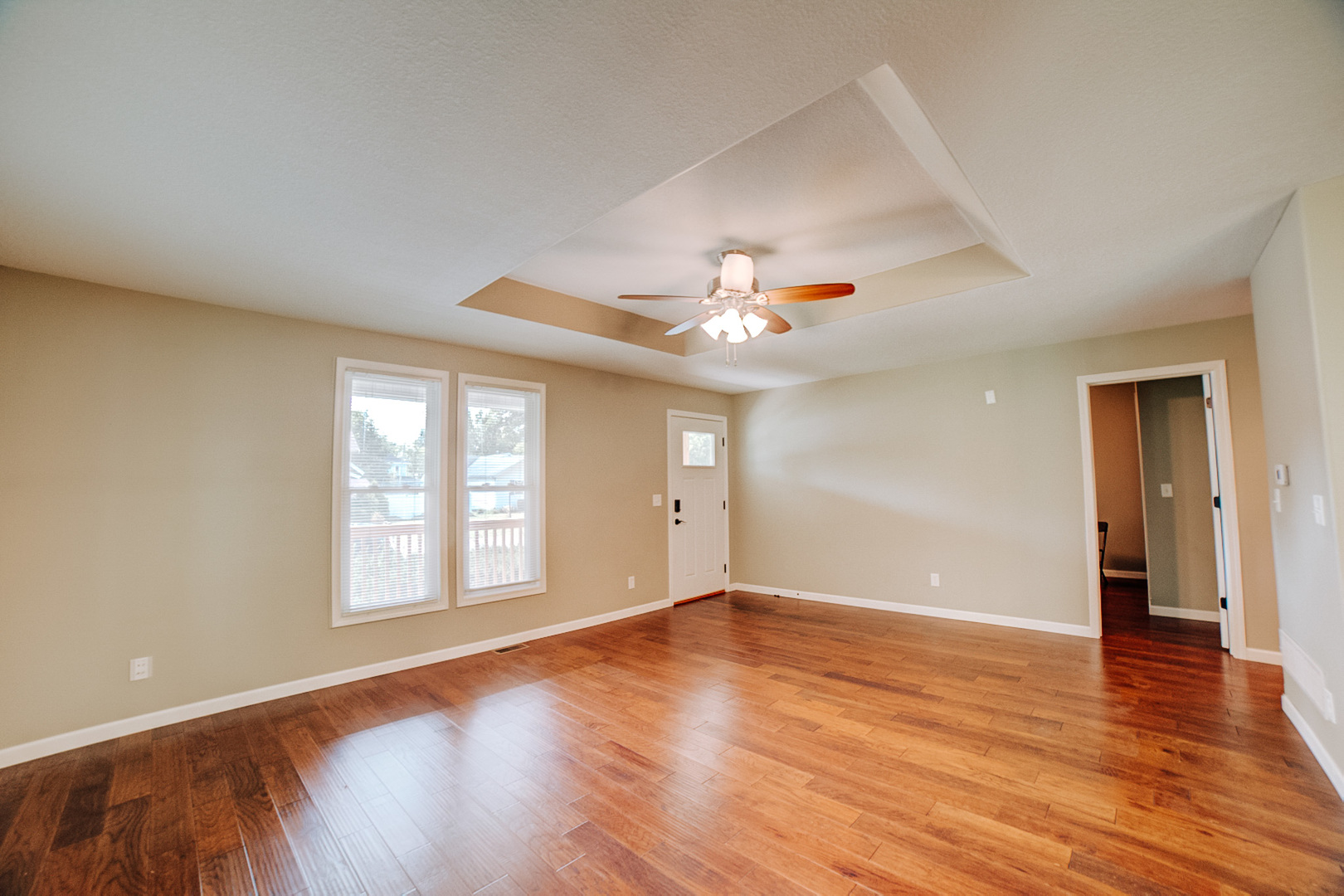 472 E Cherry Street Property Photo 14