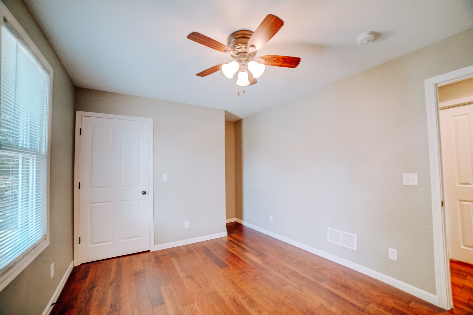 472 E Cherry Street Property Photo 29