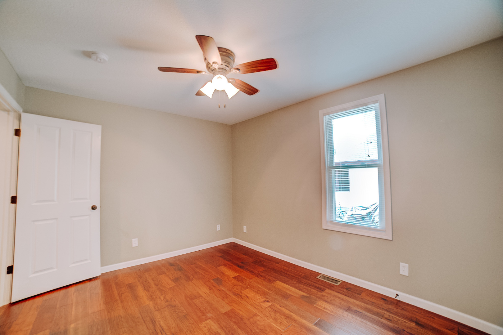 472 E Cherry Street Property Photo 31