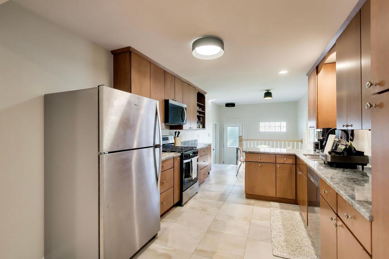 539 S Evergreen Avenue Property Photo 9