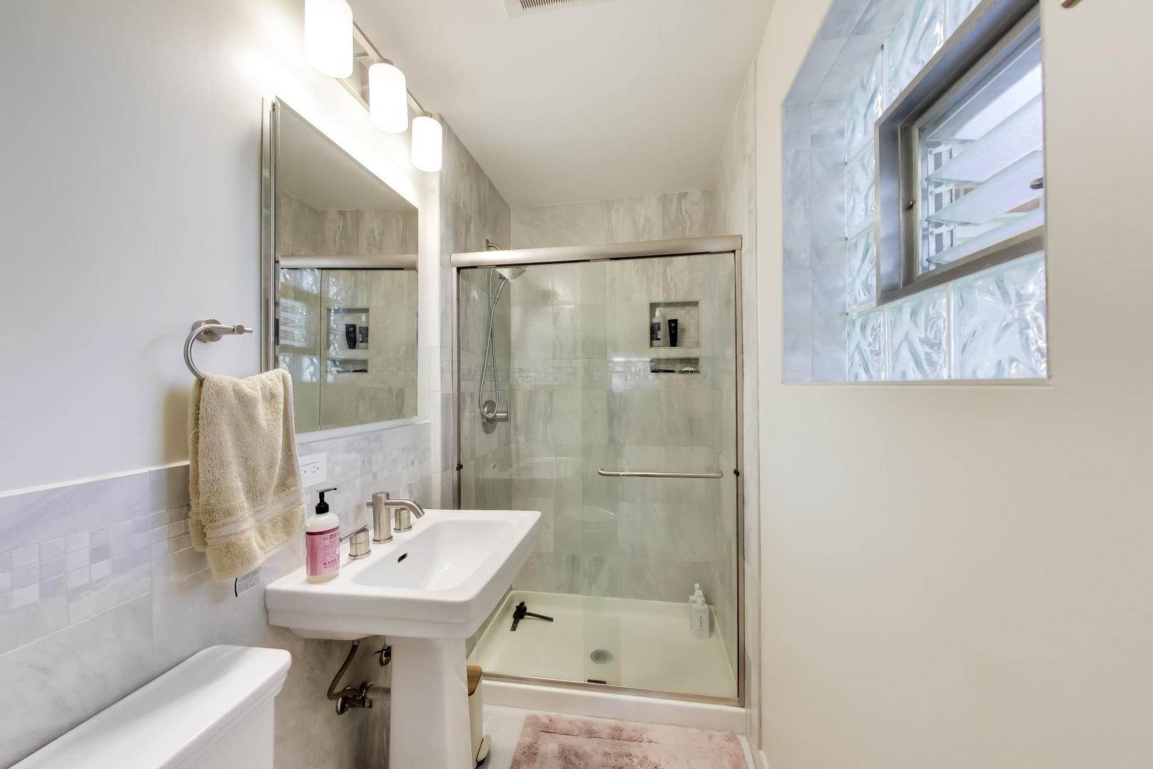 539 S Evergreen Avenue Property Photo 15