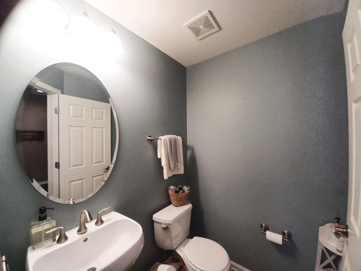1175 Kingsmill Drive 1175 Property Photo 16
