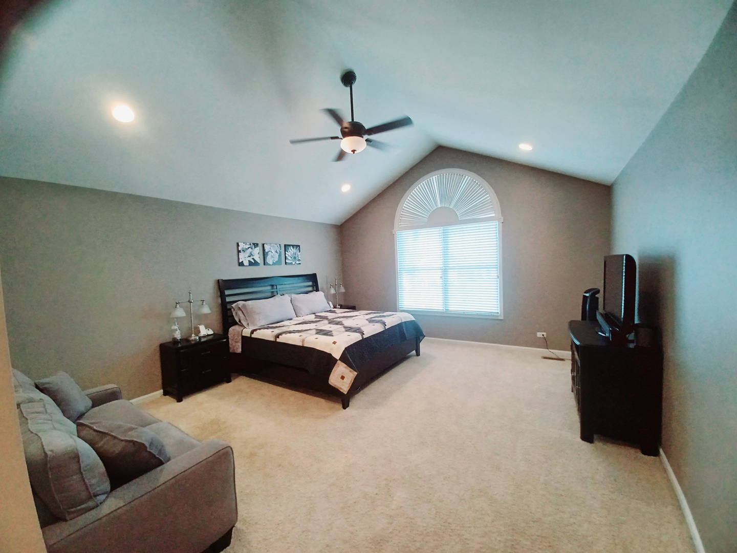 1175 Kingsmill Drive 1175 Property Photo 17