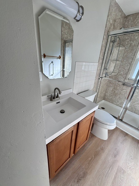2716 Gideon Avenue Property Photo 16