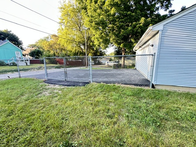 2716 Gideon Avenue Property Photo 32