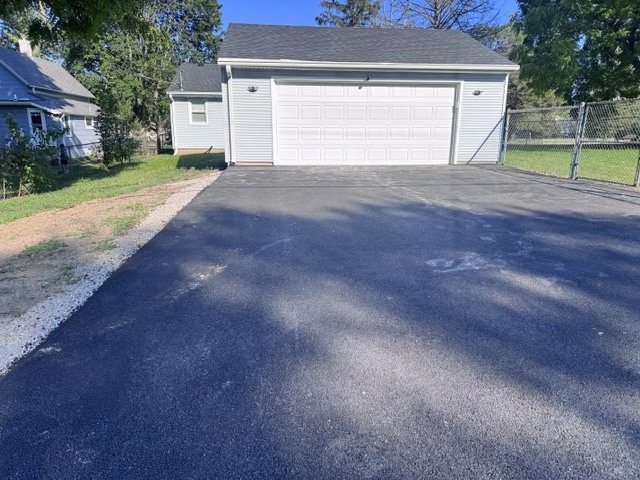 2716 Gideon Avenue Property Photo 34