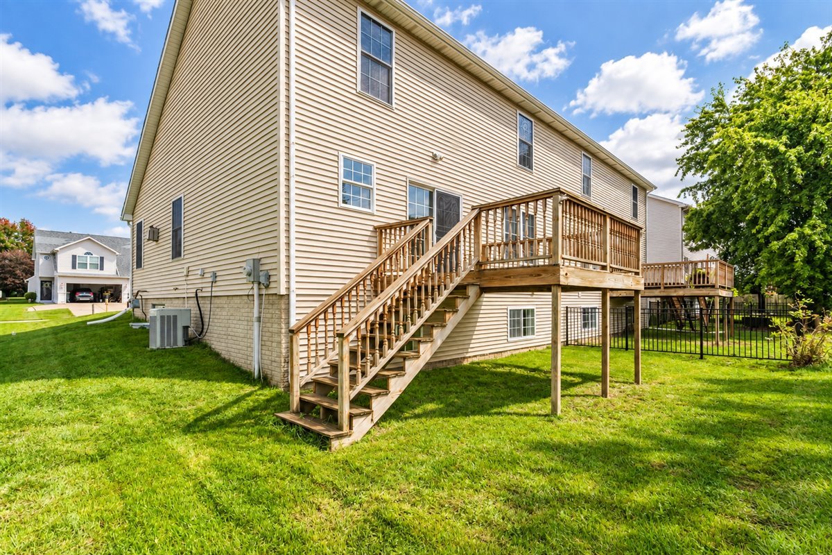 603 Wildberry Drive Property Photo 32