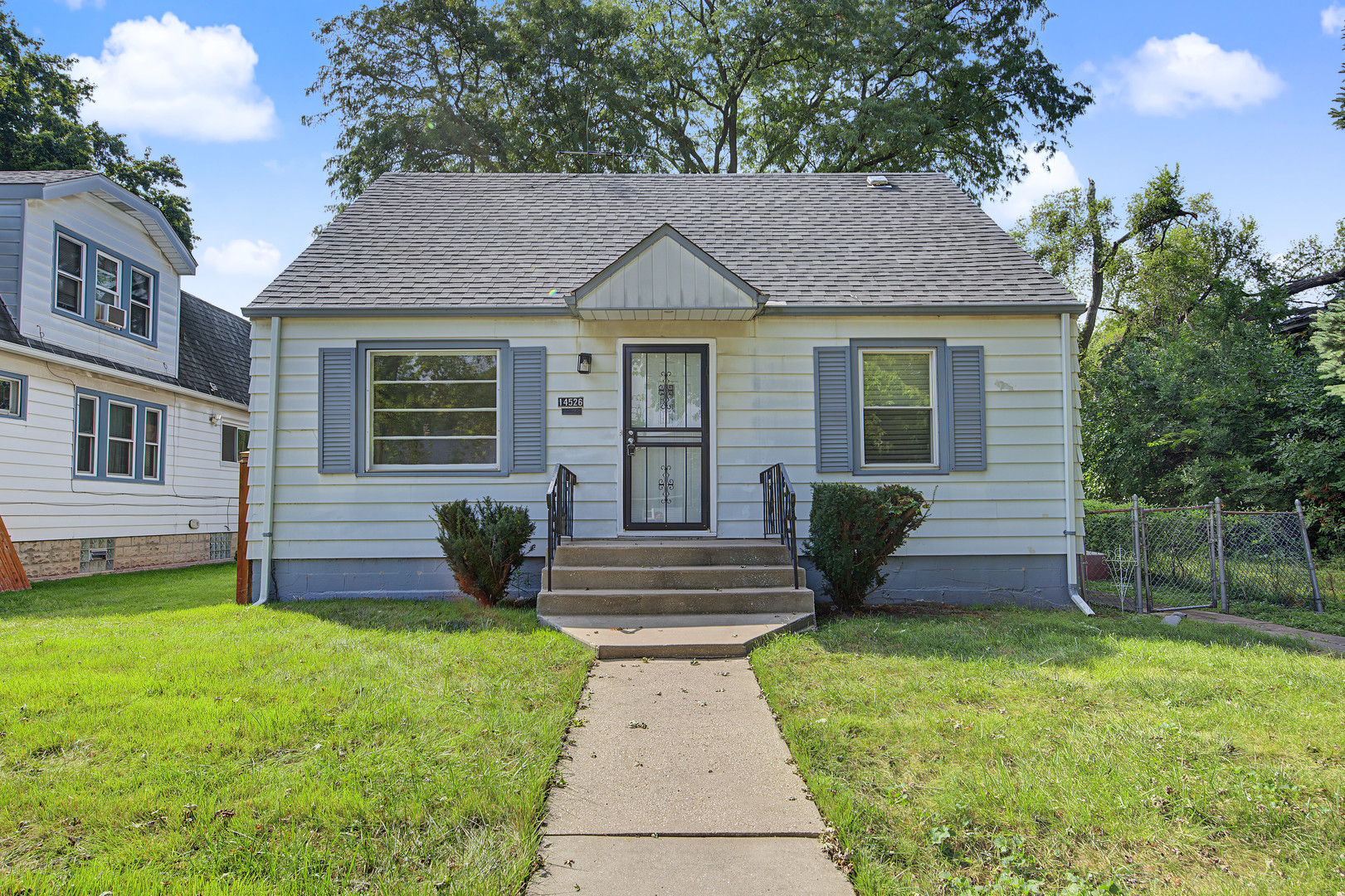 14526 Clinton Street Property Photo 1