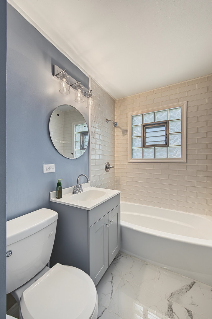 14526 Clinton Street Property Photo 15
