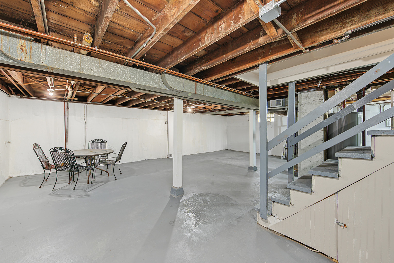 14526 Clinton Street Property Photo 24