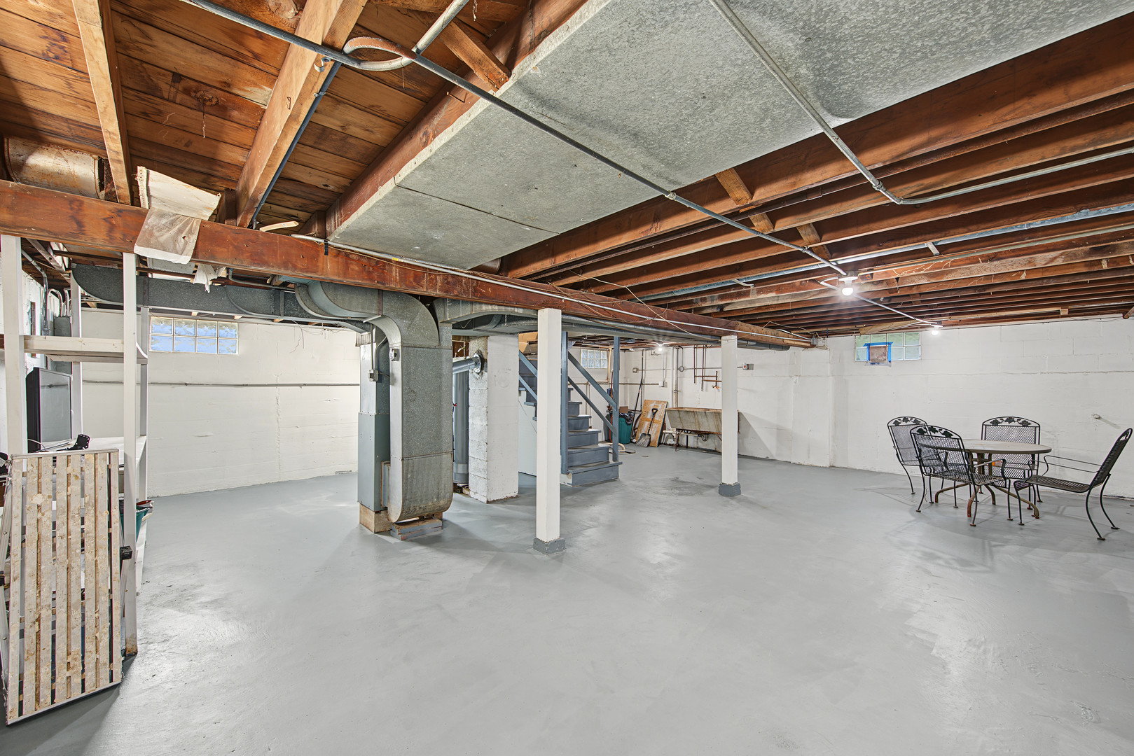 14526 Clinton Street Property Photo 25