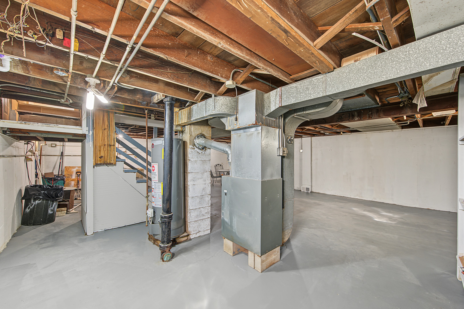 14526 Clinton Street Property Photo 26
