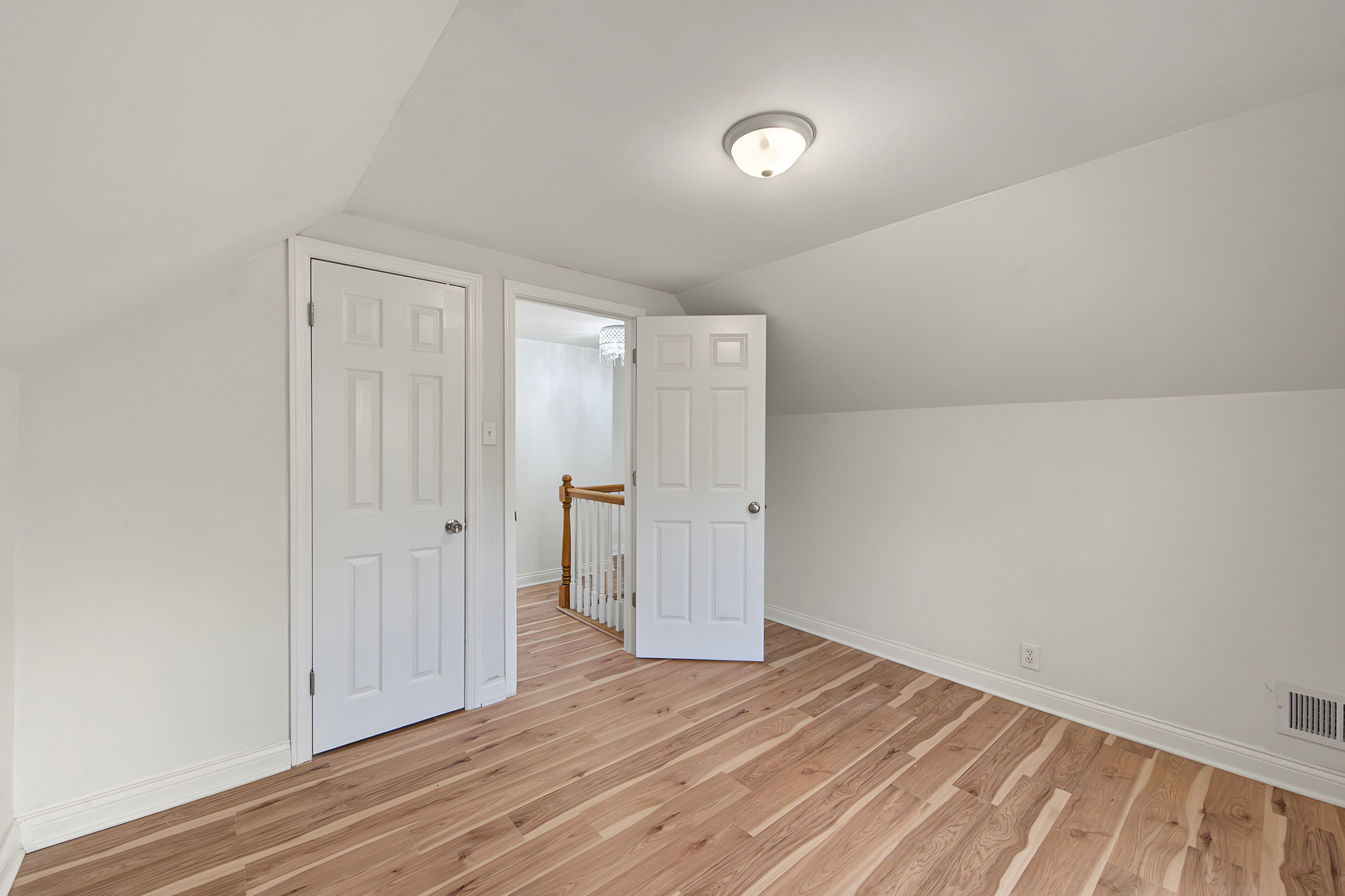 14526 Clinton Street Property Photo 35