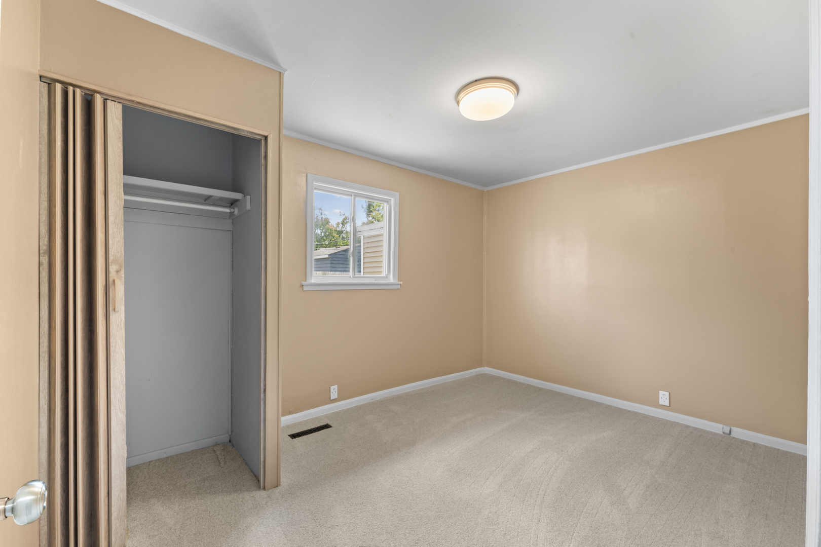27 Cardinal Lane Property Photo 15