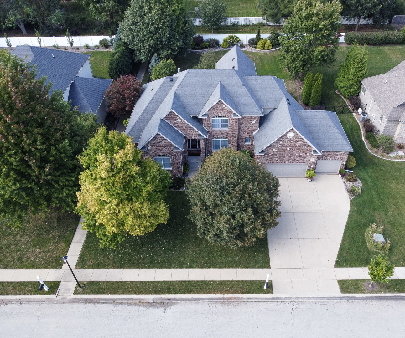 18 Stonebrook Court Property Photo 4