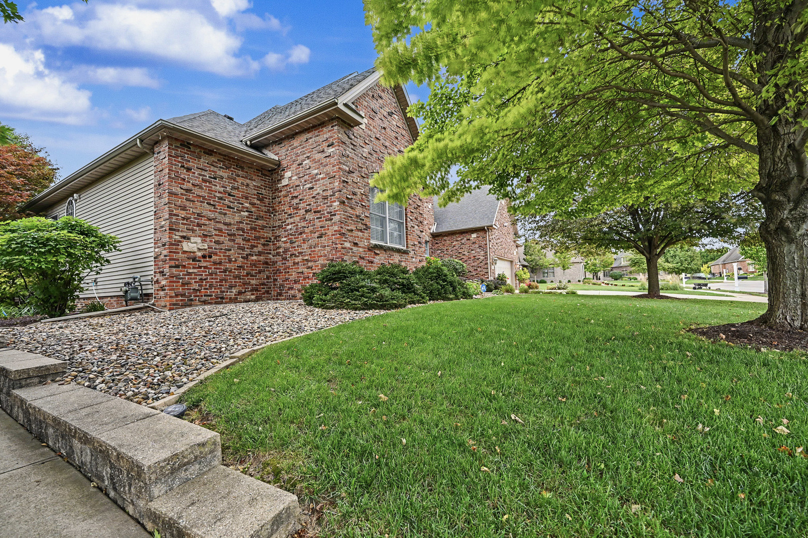 18 Stonebrook Court Property Photo 14