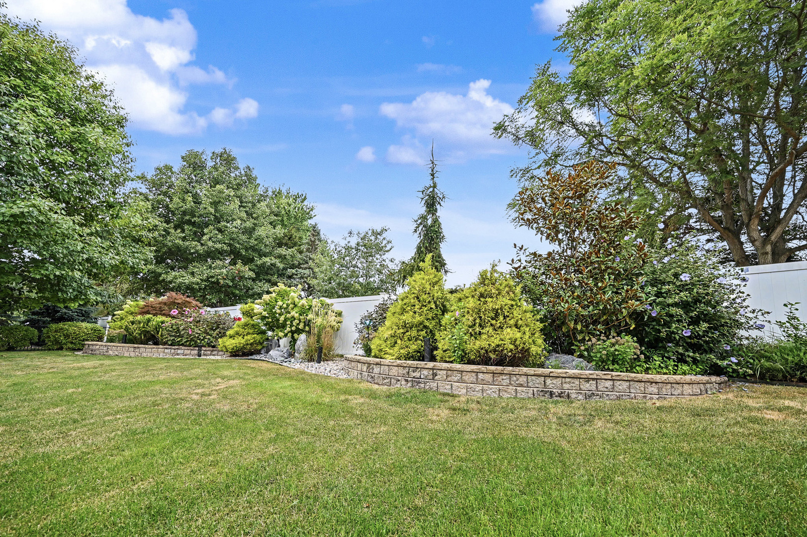 18 Stonebrook Court Property Photo 15
