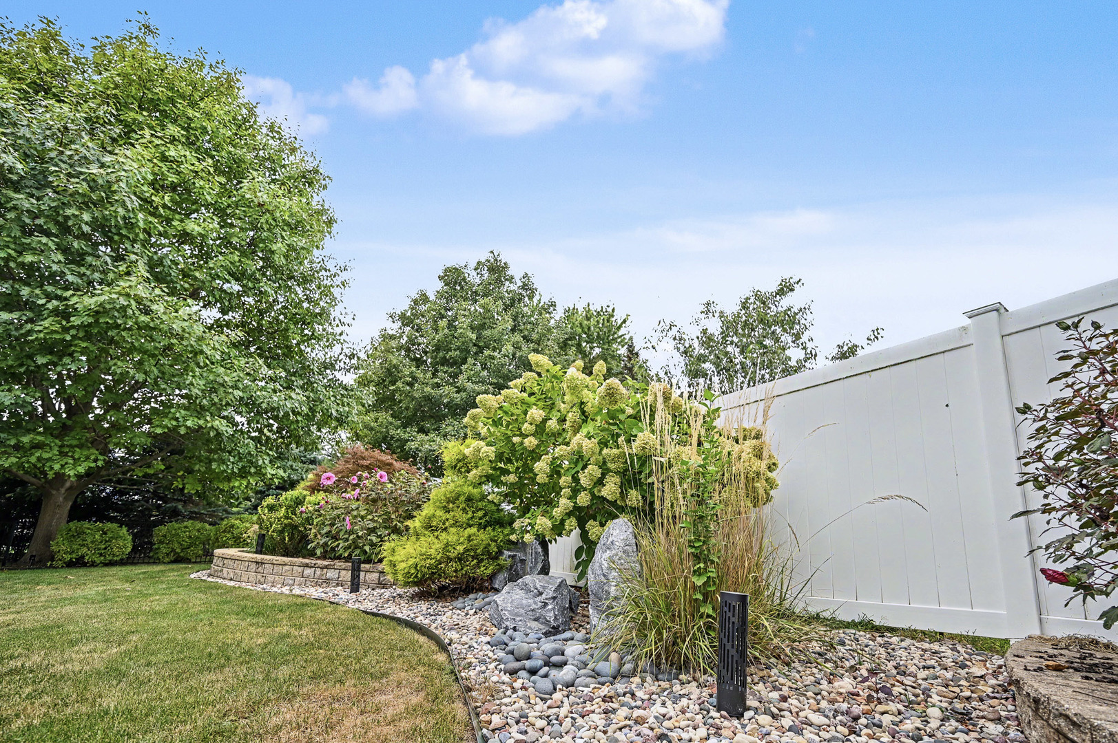 18 Stonebrook Court Property Photo 16