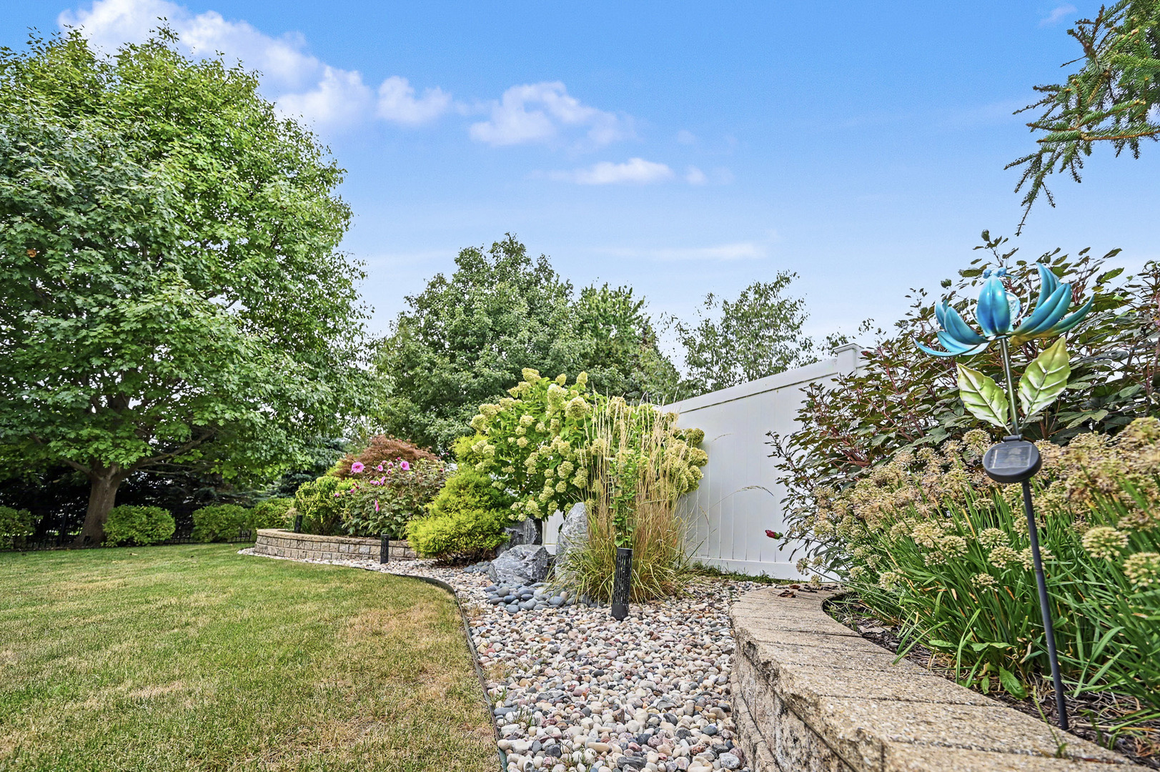 18 Stonebrook Court Property Photo 17