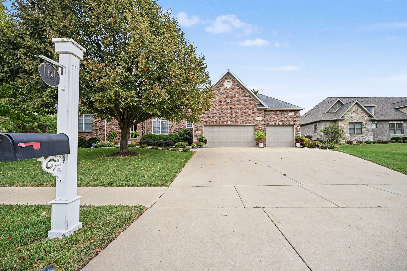 18 Stonebrook Court Property Photo 23