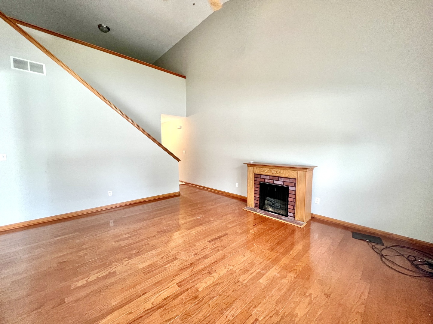 1172 Rose Drive Property Photo 6