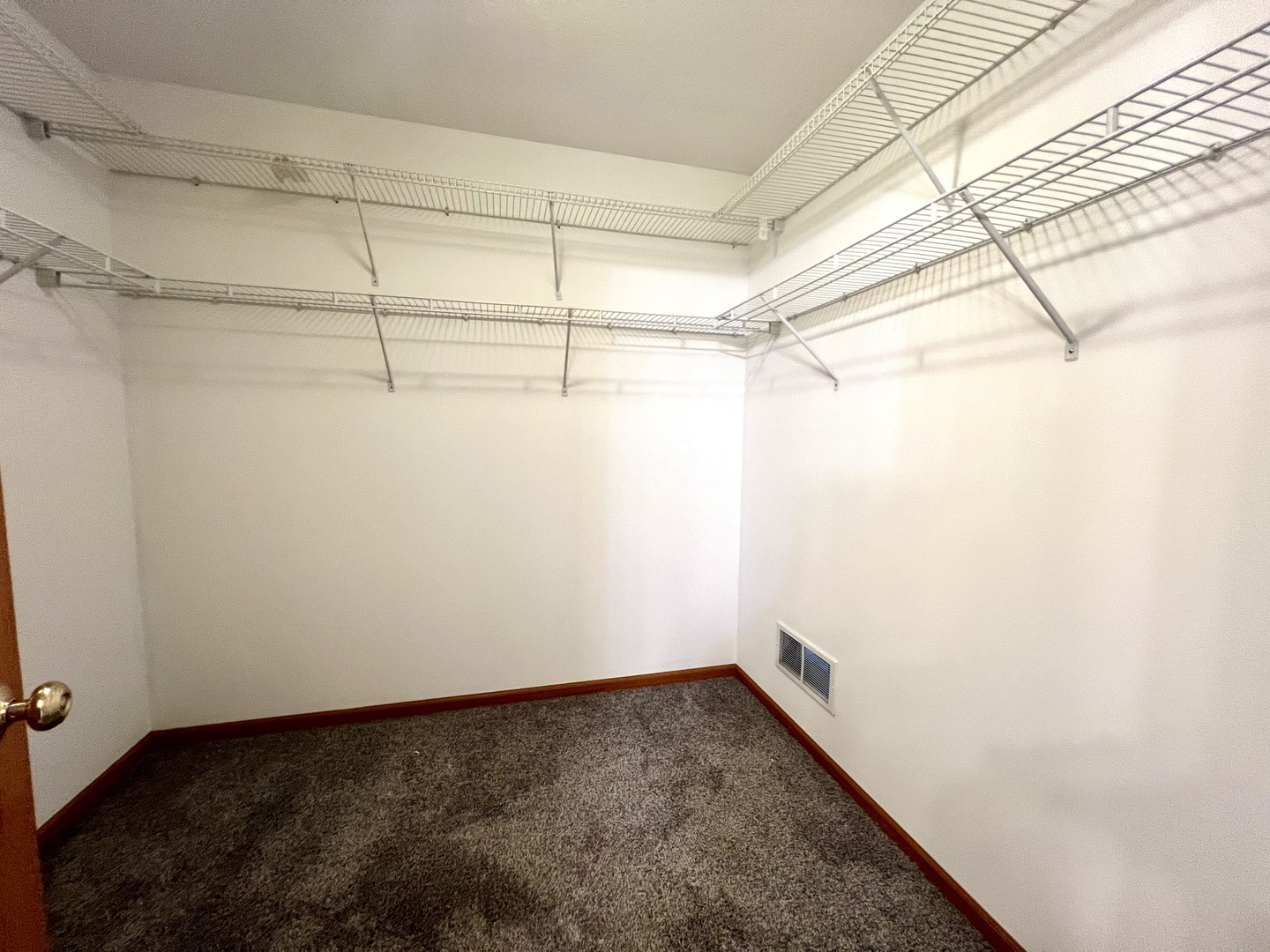 1172 Rose Drive Property Photo 13
