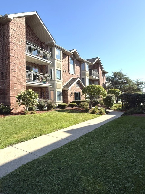 9410 Melvina Avenue 2sw Property Photo 2