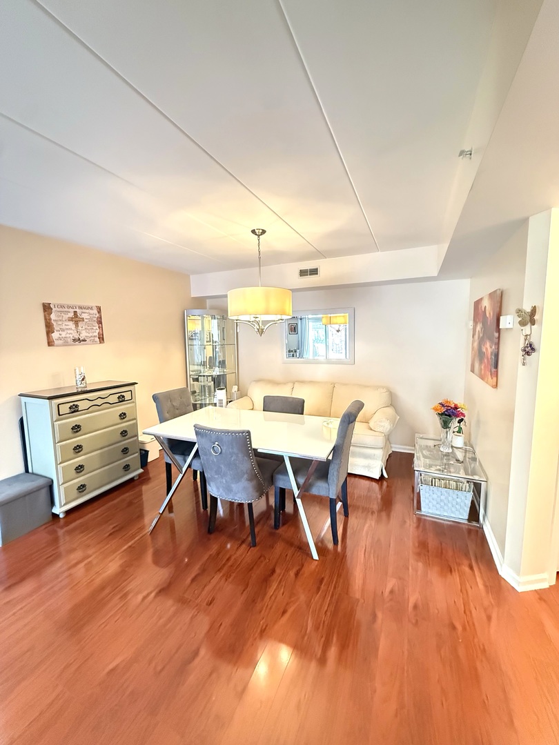 9410 Melvina Avenue 2sw Property Photo 8