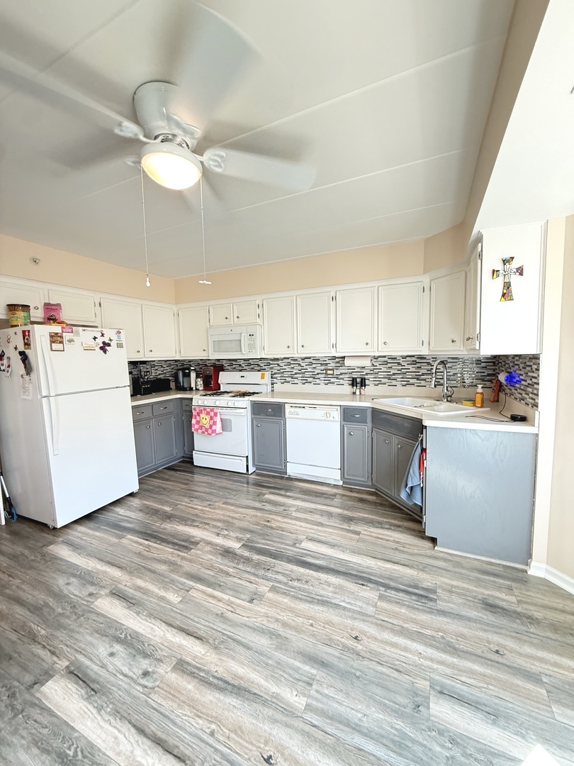 9410 Melvina Avenue 2sw Property Photo 12