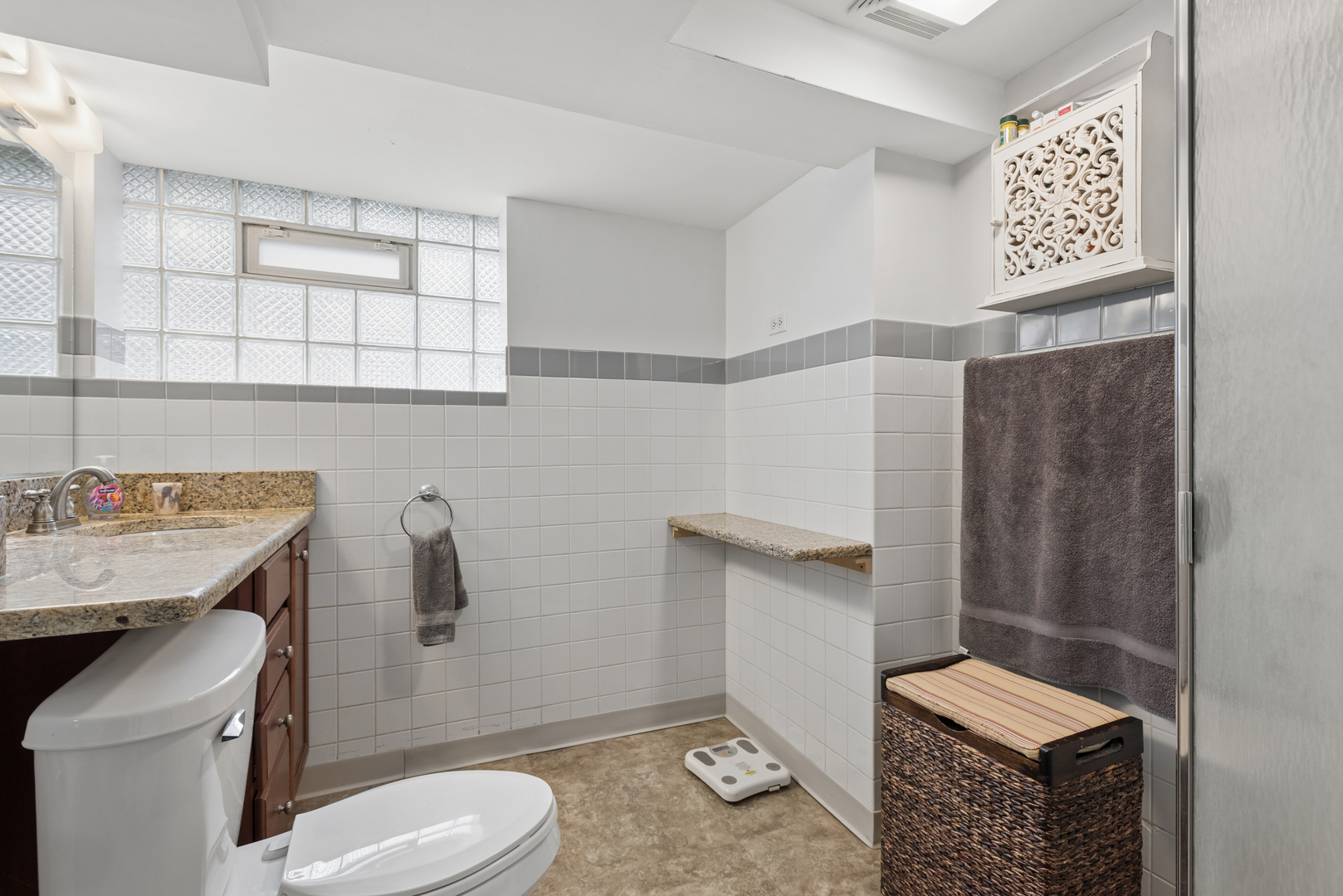 5909 N East Circle Avenue Property Photo 24