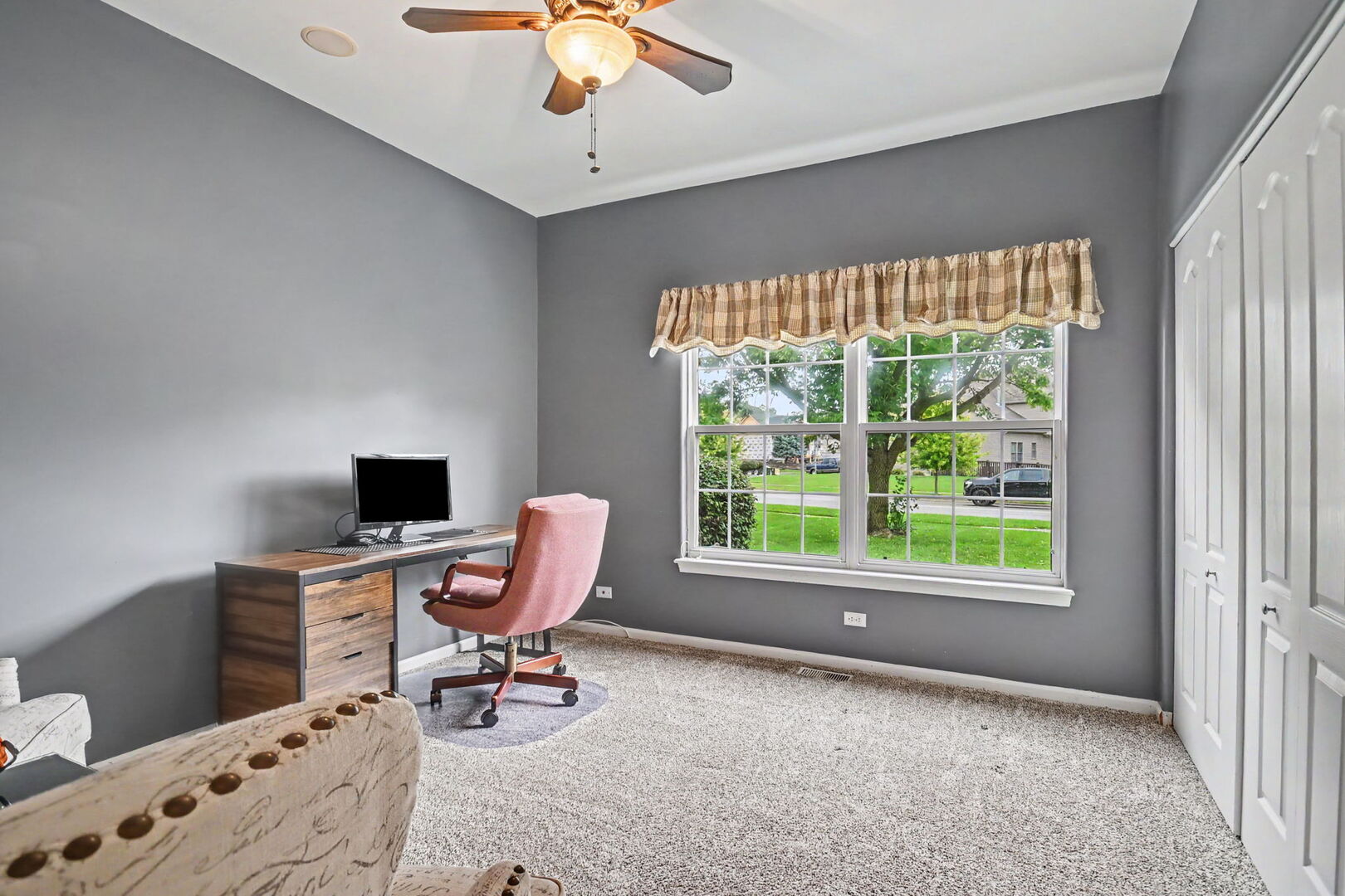 1805 Country Hills Drive Property Photo 17