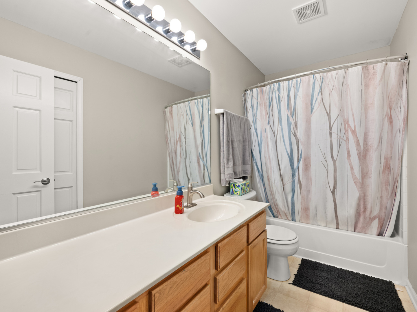 1514 Elizabeth Court Property Photo 32